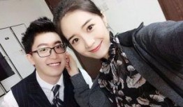 娱乐圈吃瓜双人解说,吃瓜达人双人解说，揭秘明星幕后故事